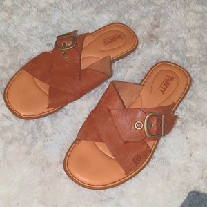 Born Rio Leather Buckled Slide Sandal Slide Shoe 9 M